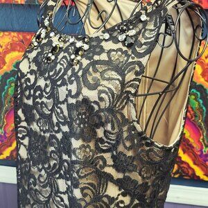 Jessica Howard ~ Sz 12 ~ Cream & Black Lace Dress ~ Excellent Condition